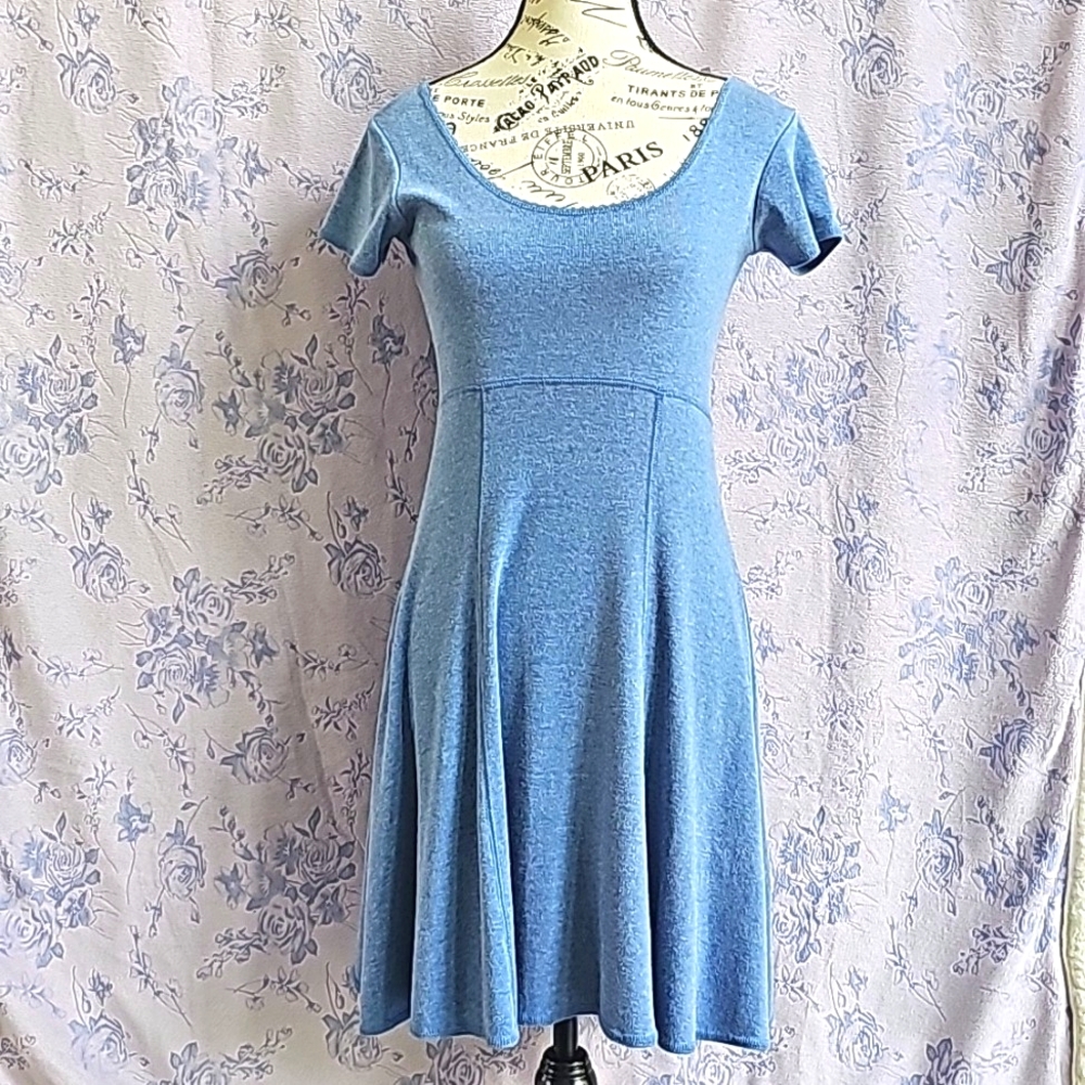 VINTAGE 90S LIMITED DRESS SIZE XSMALL